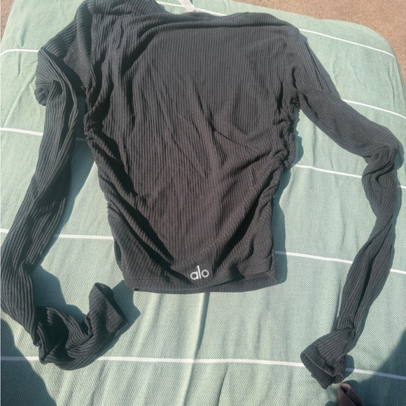Alo Black Ribbed Long Sleeve Top - Picture 2 of 3